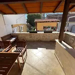 Apartmani Belamaric Apartment