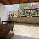 Apartmani Belamaric Apartment