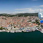 Apartmani Belamaric Apartment