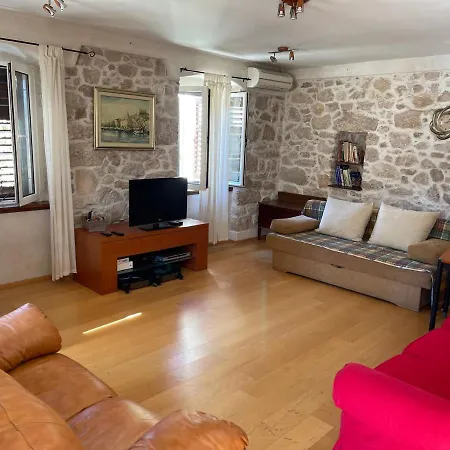 Apartment Apartmani Belamaric