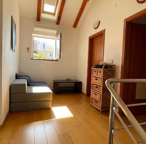 Belamaric Appartement *